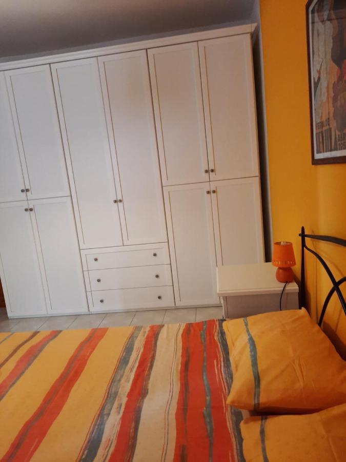 Apartamento La Casa Di Carmen Alguer Exterior foto
